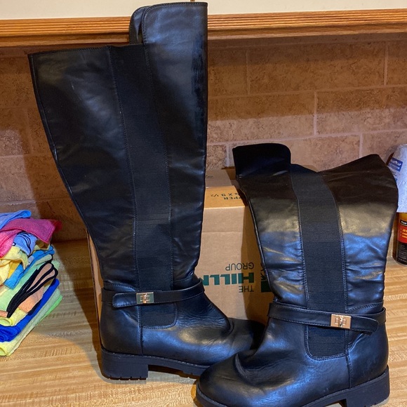 CarlaE size 9.5 Wide knee high boots good condition - Picture 2 of 6